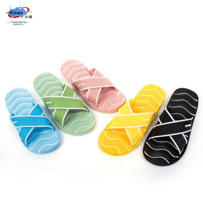 China Household Sweat-absorbent Fashionable Lightweight Beach Outdoor Slippers For Women Ladies for sale