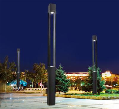 China Spot LED Square Landscape Light Post IP65 Solar Garden Light for Park Street Lamp for sale