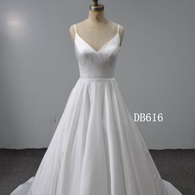 China Anti-wrinkle Spaghetti Strap A Line Bridal Gown Women Wedding Dress Made In China Bridal Accessories for sale