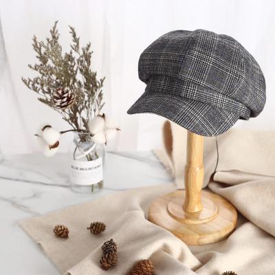 China Retro COMMON British Octagonal Hat Newsboy Hat College Style Spring Plaid Sun Visor Hat for sale