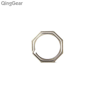 China QingGear Titanium Keychain Titanium Split Key Organizer Lightweight Hanging Knot Key Tool CNC for sale