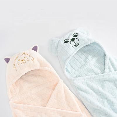 China Householdbreathable Microfiber Bath Towel Baby Bathroom Organic Absorbent Honeycomb Hooded Custom Promotional Safe Towels Kids for sale