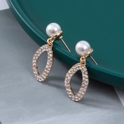 China Hot Selling Shiny Crystal Imitation Pearl Irregular Oval TRENDY Drop Earrings For Women for sale