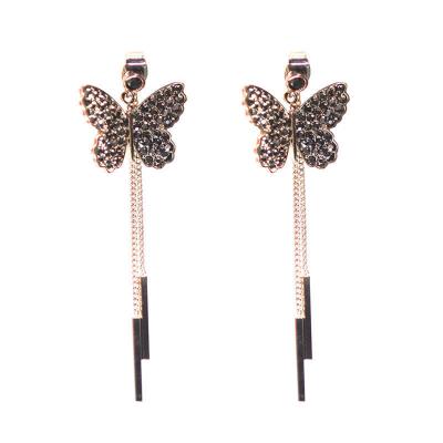 China FASHIONABLE Long Dangle Butterfly Crystal Diamond Drop Dangle Crystal Detachable Earrings Earring for sale