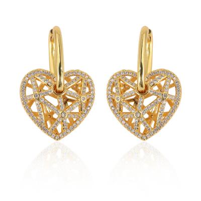 China FASHIONABLE 14k Gold Inlaid Hollow Stud Earrings Heart Shaped Zircon Diamond Exaggerated Peach Heart Stud Earrings for sale