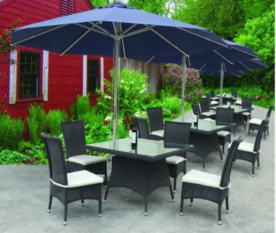 China Garden Set Outdoor Rattan Dining Arrangement With Umbrella For Restaurant Cafe HOT for sale