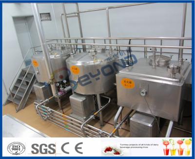 China 5000L/H Milchproduktions-Betriebs-/Beverage Verarbeitungs-Ausrüstung mit Flaschen-Paket zu verkaufen