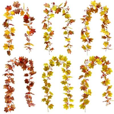 China Thanksgiving Decoration Wedding Fireplace Party Christmas Decoration Artificial Silk Maple Leaf Leaves Vine Fall Foliage Garland for sale