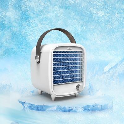 China Hotel Mini USB Rechargeable Small Home Portable Air Conditioner Fan With Water Humidifier Fans for sale