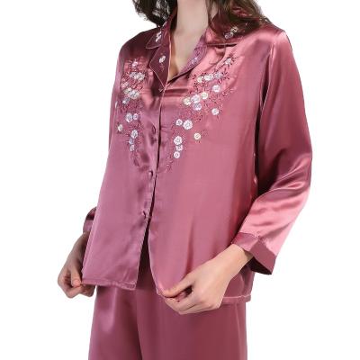 China Breathable 100% Premium Silk Embroidered Pajamas Set High End Clothes Womens Gifts for sale