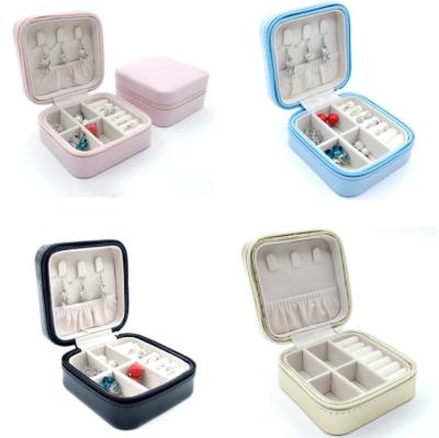 China Fashion Portable Zipper Makeup Organizer Leather Ring Necklaces Storage Cases Woman Cosmetic Jewelry Storage Box for sale