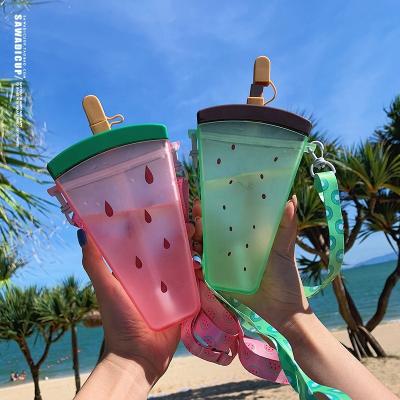 China Fashion Hot Sale Beach Holiday Popsicle Casual Drinks Cup Purse With Straw for sale