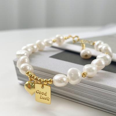 China Women's Romantic Silver S925 Gold Plated Freshwater Pearl Bracelet Jade Bead Design Toggle Clasp Baroque Freshwater Heart Bangle for sale