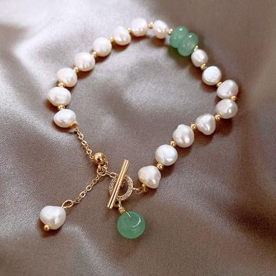 China Fashion TRENDY New Design Quality Natural Stones Bead Bracelet Handmade Natural Pearl Bracelet Jewelry Gift The Beautiful for sale