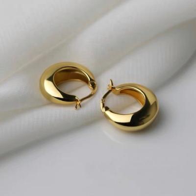 China Ouj CLASSIC Korean Customized Small Pave Ear Ring Women Mini Circle 18K Gold 925 Sterling Silver Oval Chunky Hoop Earrings for sale