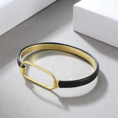 China TRENDY Ouj Bracelets 18k Women Slap Bracelet Gold Plated Black Minimalist Jewelry Leather Bracelet for sale