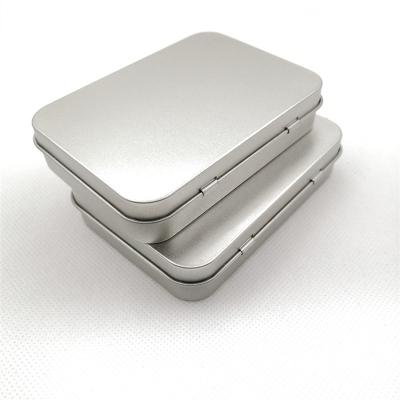 China Eco-friendly Tin Box Size: 10 * 7 * 2cm silver poker tin box in stock for sale