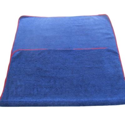 China 450gsm 40*60cm Compressed Car Cleaning Towel Blue Color With Red Border for sale