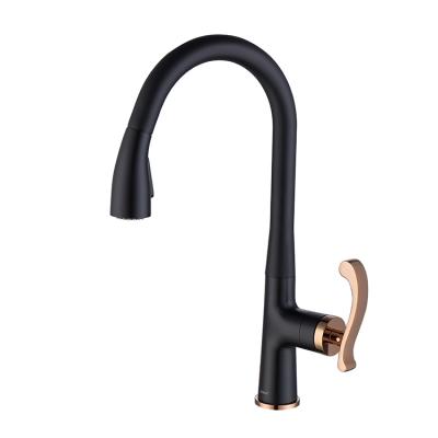 China Modern Black Three Way Faucet Kitchen Sink Gold Pull Out Kitchen Faucet for sale