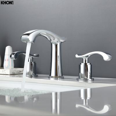 China Contemporary Factory Wholesale Luxury Chrome Brass 3 Hole Bathroom Pull Down Basin Faucet for sale