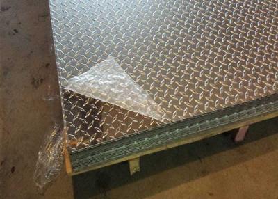 Cina 5052 veicoli industriali di alluminio di H32 Diamond Plate Thickness Custom For in vendita