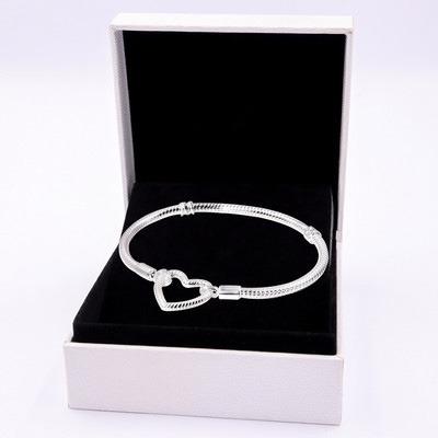 China BNX Jewelry Wholesale Cute Pan Moments Heart Closure Snake Chain Bracelet Bisuteria Jewelry for sale