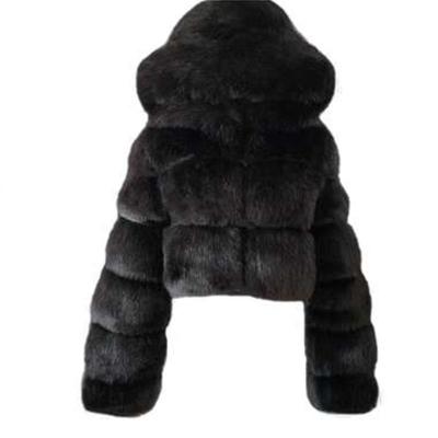 China Other Design High Quality Fur Coat Women Lady Coat Women Coat To Keep Warm Muskrat Fur Coat for sale