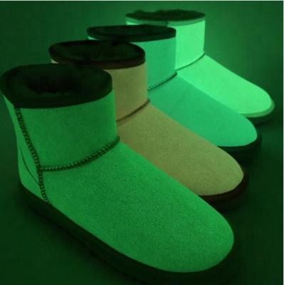 China Luminous Steel Toe Ladies Boots Luminous Boots Night Bring Children Women Snow Boots for sale