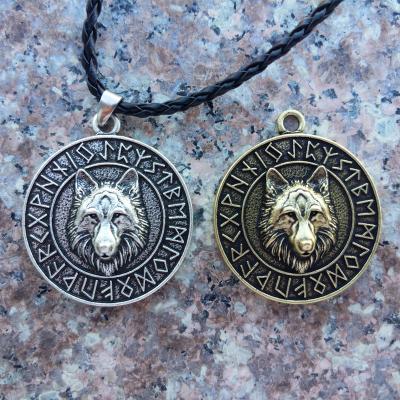 China LANGHONG Viking Jewelry Viking Wolf Head Necklace For Men Original Religious Wolf Head Hange Runes Animal Necklace for sale