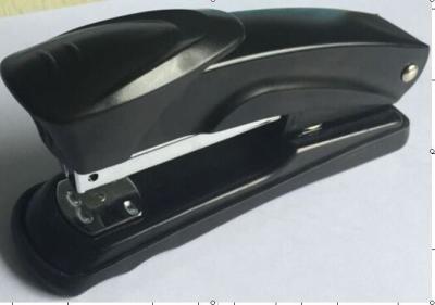 China New Design 20 Sheets Paper Capacity Black Metal Office Stapler For 24/6 26/6 Staples for sale