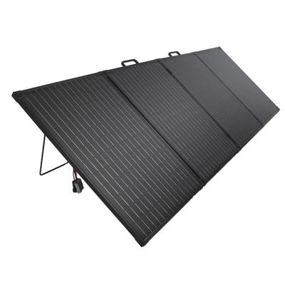 China Tent Camping Panels 200W 12V Monocrystalline Solar Panel 156.75mmx156.75mm for sale