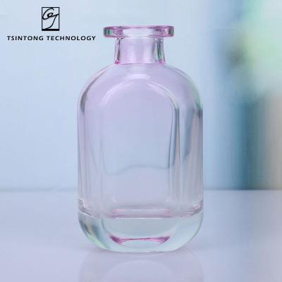 China Home Dining Room Table Centerpieces Aroma Factory Decor High End Custom Simple Reed Diffuser Glass Bottle For Living Room for sale