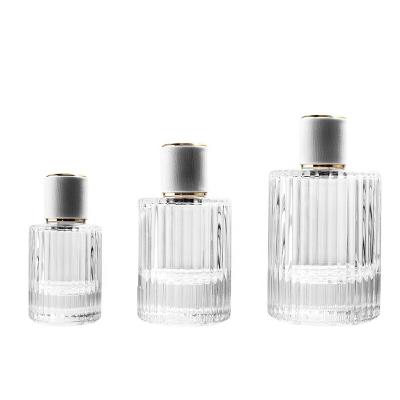 China New Design High Quality Cosmetic Luxury Empty Round 30ml 50ml Transparent Cosmetics Packaging Perfume Spray Glass Perfume Bottles For W for sale