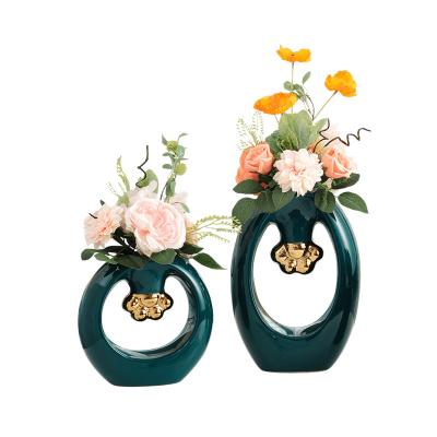 China Modern Minimalist New Design Flower Ceramic Tabletop Green Vases For Home Decoration, Manufacturer Hot Sale Plating Gold Flower Container for sale