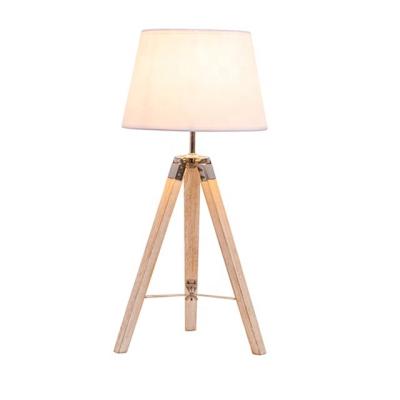 China Modern Indoor Wooden Tripod Table Lamp With T/C Fabric Shade For Home Decoration for sale