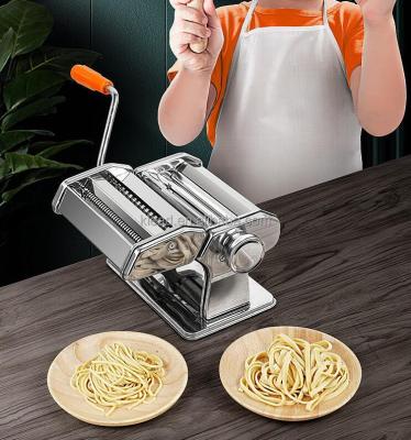 China 150mm Manual Dough Roller Pasta Household Stored Fresh Noodle Making Dough Pressing Machine For Commercial for sale