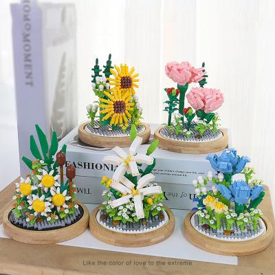 China Building Toy DIY Home Decor Building Blocks Micro Flower Lily Rose Tulips Sunflower Immortal Daisy Bouquet Mini Brick Toy With Display for sale