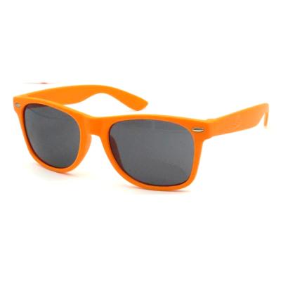 Κίνα Wholesale cheap high quality vintage frames sale orange plastic sunglasses custom brand newest fashion sunglasses προς πώληση