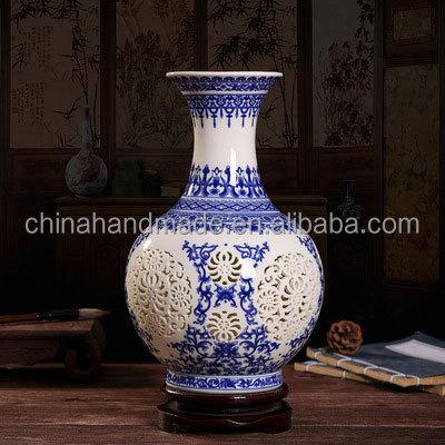 China Jingdezhen Minimalist Handmade Cavity Vase Decorative Ceramic Home Hotel Vases Porcelain Oranment Commercial Buyer for sale