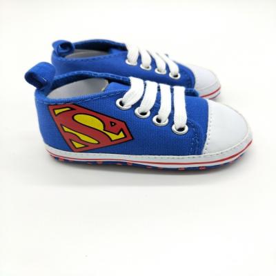 China Superman Anti Slippery Kids Anti Slip Shoes For Boy Blue Color Newborn Baby Shoes for sale