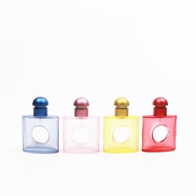 China Cosmetic Free Sample luxury colorful empty 30ml Spray Bottle square glass perfume bottle for sale