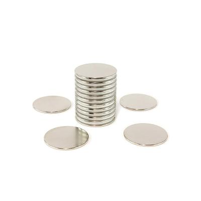 China Environmental Friendly 20x3mm n52 Grade 2000 Gauss Permanent Magnets for sale