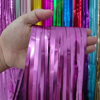 China 2021 Wholesale Colorful Foil Curtain Party Decoration Most Popular Gold Fringe Stunning Curtains For Wedding for sale