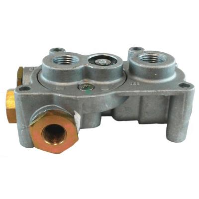 China Heavy Duty TP-5 Truck Tractor Pad Air Brake Valve For Rubber 20QE3234 for sale