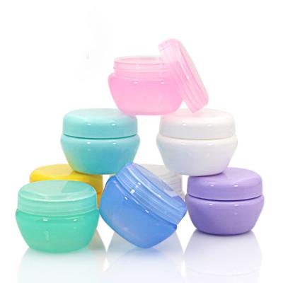 China Cosmetic Packaging Mini Plastic Jars With Lids and Inner Layers | Empty Lotion Containers / Travel Cream Containers, Cosmetic Jars and Bpa Free for sale