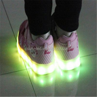 China 2017 New Design Good Quality Children's Luminous LED Light Shoes Kids With Nap Soft Cowhide 570x6x2mm for sale