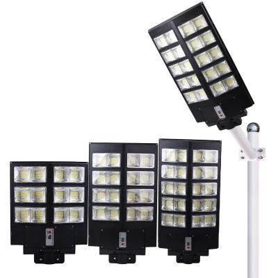 China ROAD Outdoor Ip66 All In One Solar Street Light 120W 150W 180W Integrated Led Solar Street Light for sale