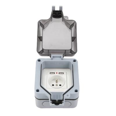 China Residential Wholesale Outdoor Waterproof Single Socket Outlet Box USB Outdoor Waterproof Switch Cover for sale