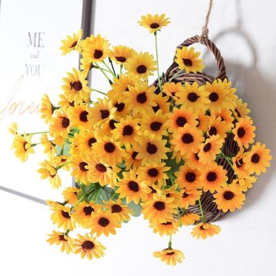 China Small 22 Heads Fabric Flowers And Plastics Artificial Sunflower Large Size Yellow Fake Flower Bouquet VF-088 for sale