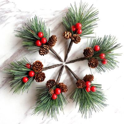 China 2022 Eco-friendly Material Plastic+pine Berry Garlands Wholesale Cones Christmas Decoration Swag Fireplace Decorative Artificial for sale